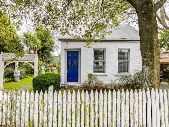54 Eastbourne Street, Caversham