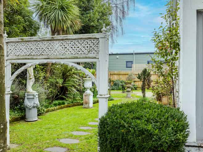 54 Eastbourne Street, Caversham