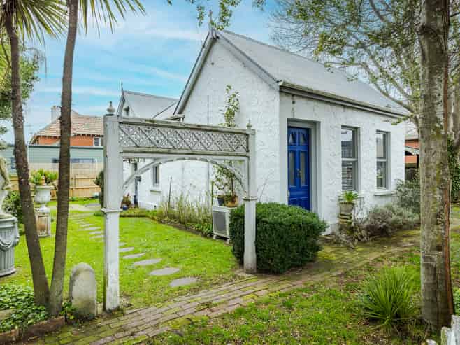 54 Eastbourne Street, Caversham