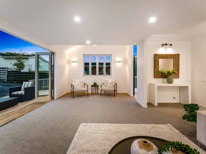 2/10 Windsor Place, Windsor Park