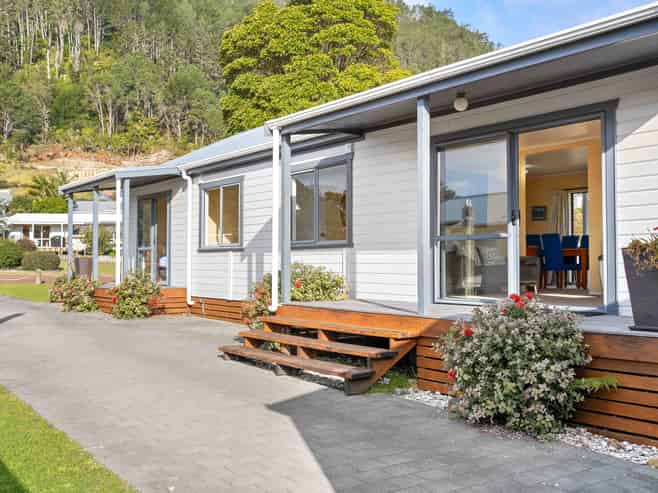 105 The Yardarm, Pauanui