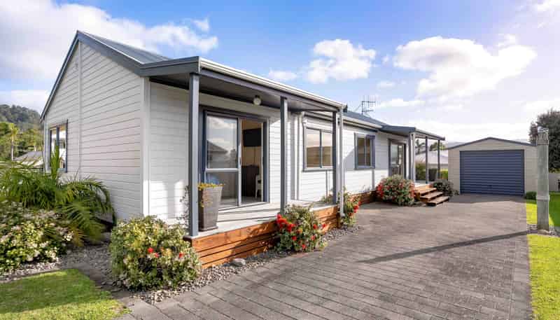 105 The Yardarm, Pauanui