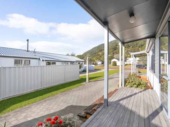 105 The Yardarm, Pauanui