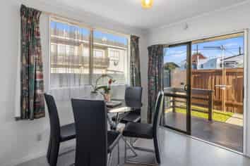 B/22 Charlemont Street, Whitiora