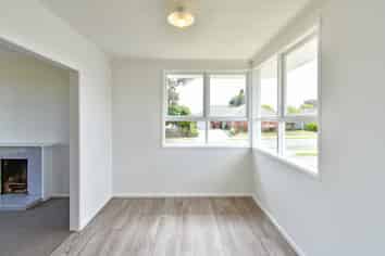 5 Moffit Place, Mangere East