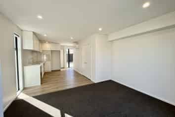 4/176  Hastings Street East, Waltham