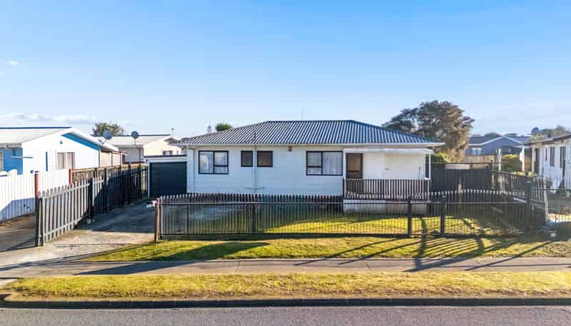 1/6 Hatherly Place, Clendon Park