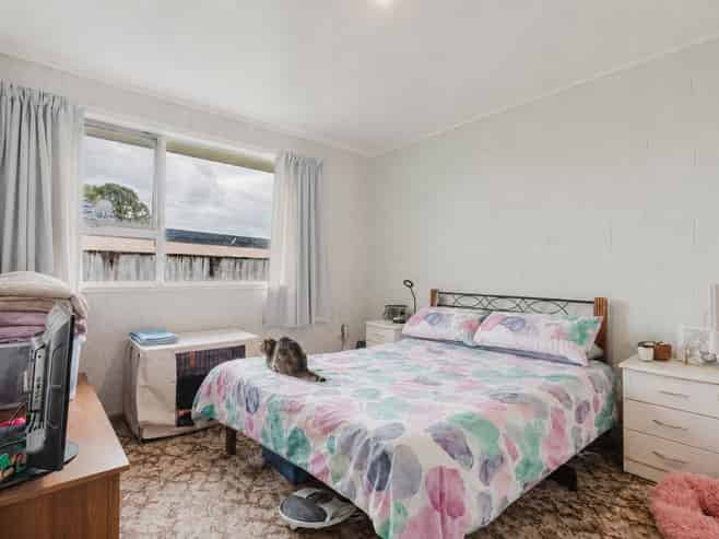 71B Tuhikaramea Road, Dinsdale