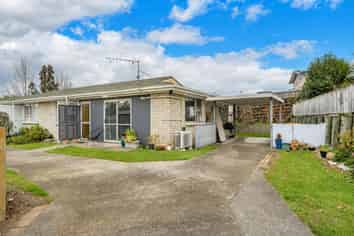 71B Tuhikaramea Road, Dinsdale