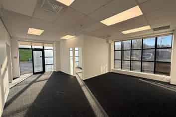 Sunny and Centrally Located
