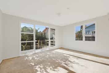 12/17 Waimea Road, Nelson South