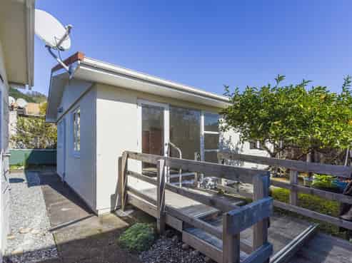 12/17 Waimea Road, Nelson South