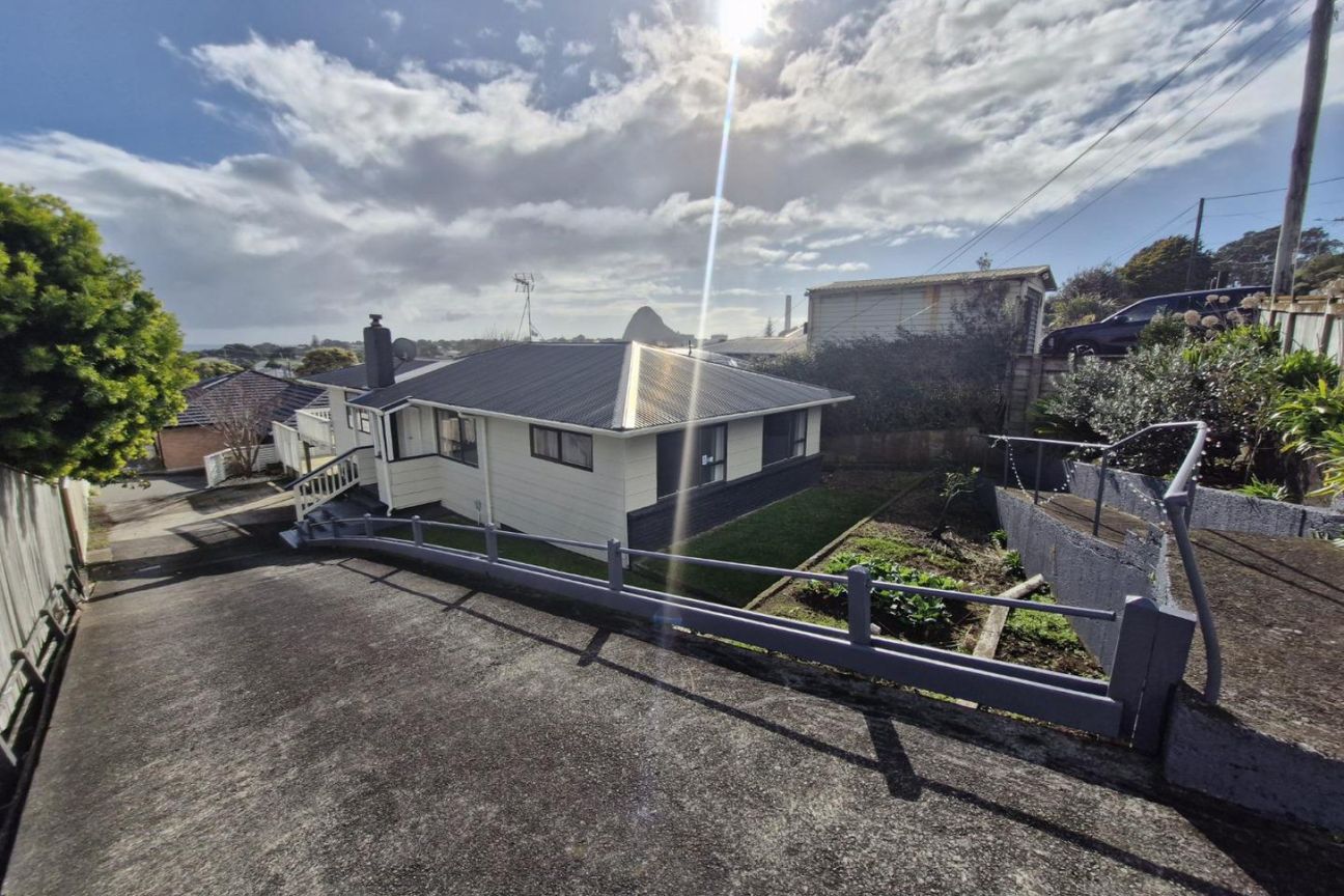Great Views in Spotswood - Aanzicht 2