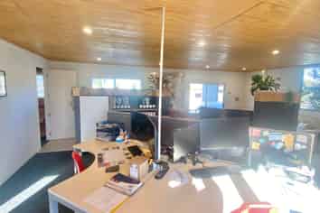 Affordable Office Space in Peaceful Meeanee
