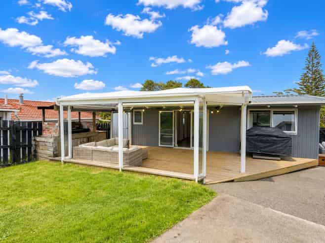 518A Whangaparaoa Road, Stanmore Bay