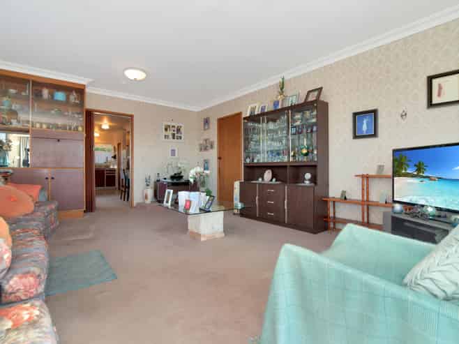 14 Chevron Drive, Bellevue