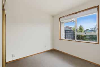 1/5a Purakanui Place, Northwood