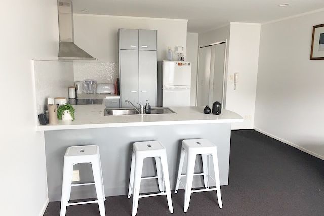 Split-Level City Fringe Living with Ensuites & Tandem Parking - Vista 2