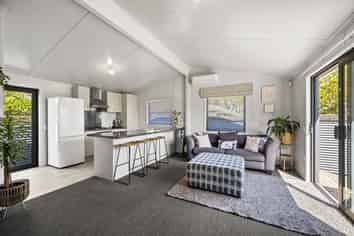 1/510 Burnett Street, Mahora