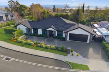 6 Penny Lane, Richmond