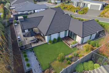 6 Penny Lane, Richmond
