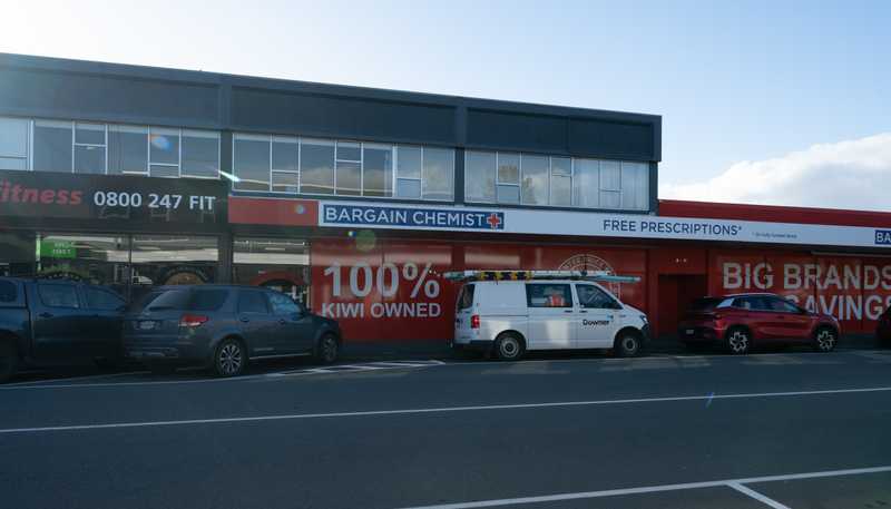 5/7-11 Queen Street, Upper Hutt
