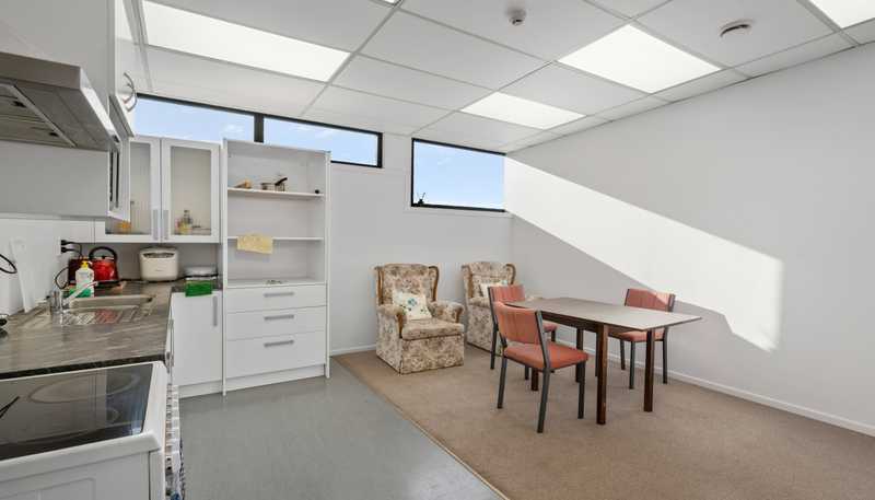 5/7-11 Queen Street, Upper Hutt