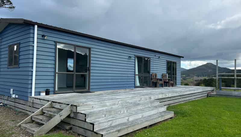 208 King Road (Cabin), Mangawhai