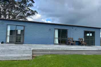 208 King Road (Cabin), Mangawhai