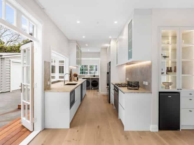 9 Seascape Road, Remuera