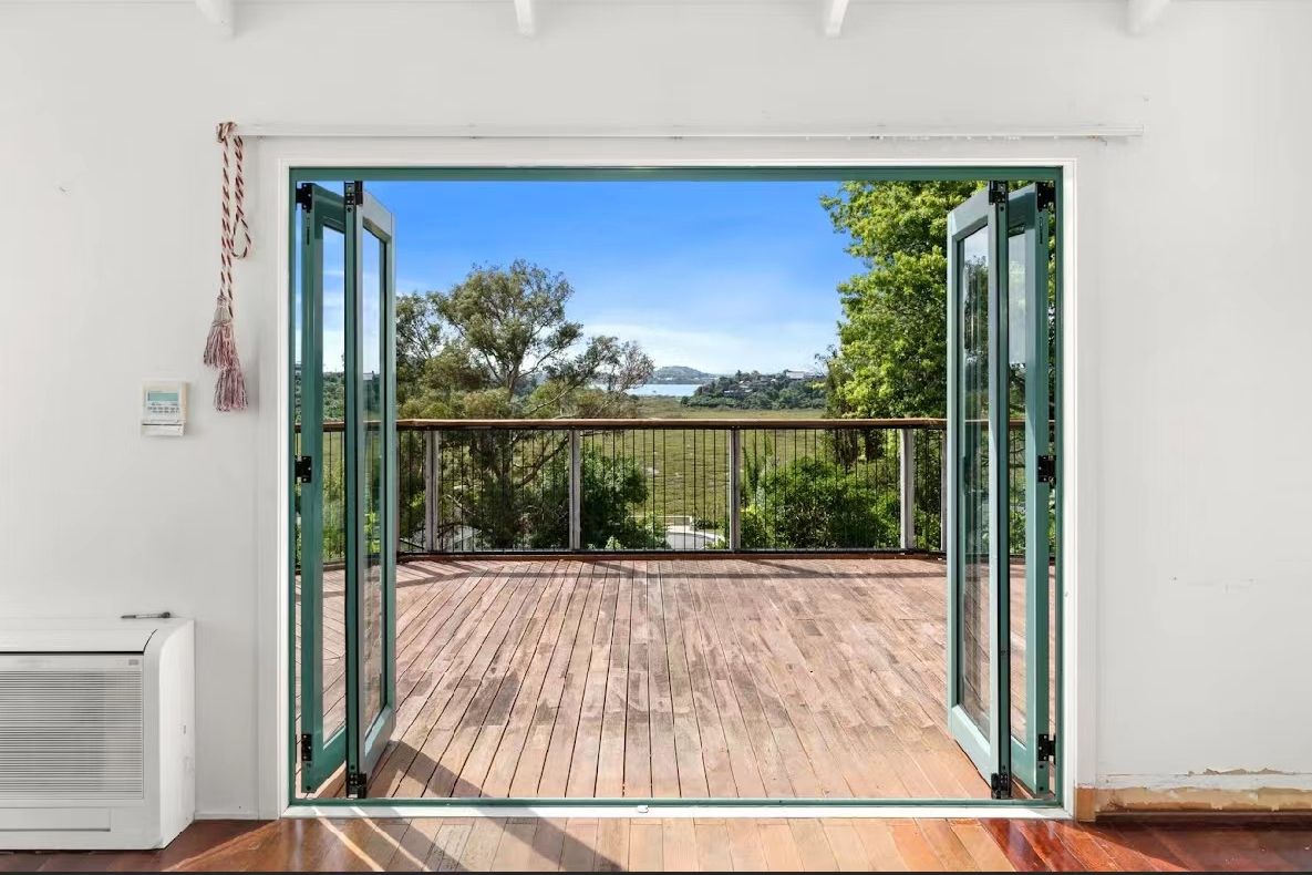 Premium 5-Bedroom, 2-Bathroom Family Home at North - Bild 4