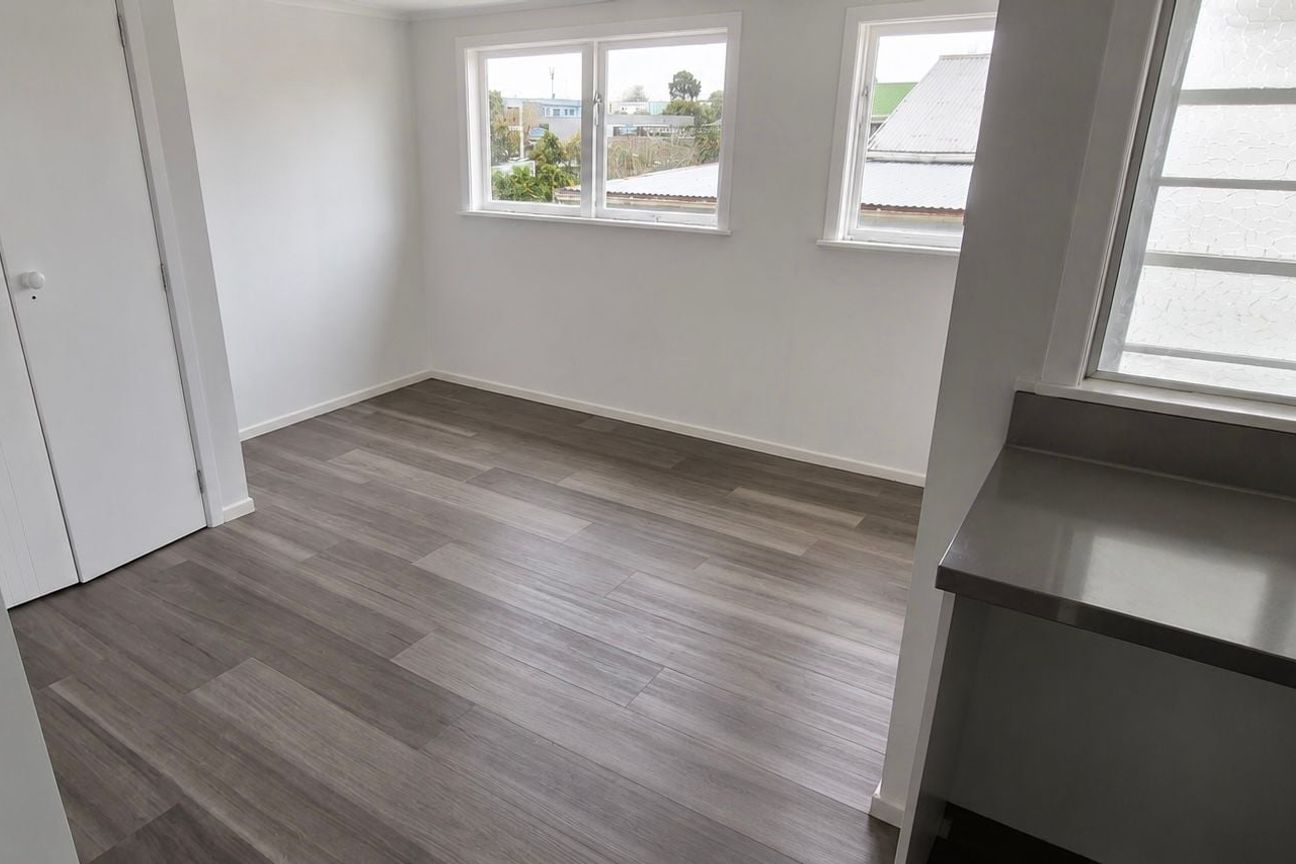 Newly Renovated 4 Bed Home in Te Kamo Central – pohled 5