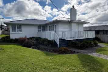 1 Sussex Place, Kamo