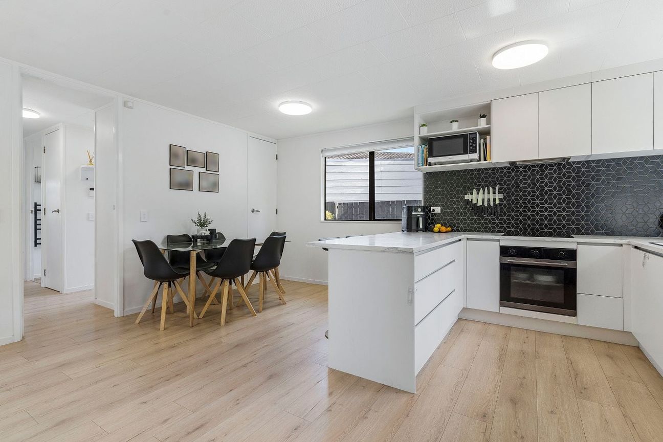 Charming 3 Bedroom Massey Retreat w/ Garden - Widok 6