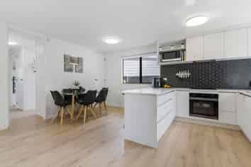 2/63A Colwill Road, Massey