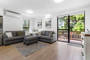 2/63A Colwill Road, Massey