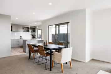9 Lucina Rise, Peacocke