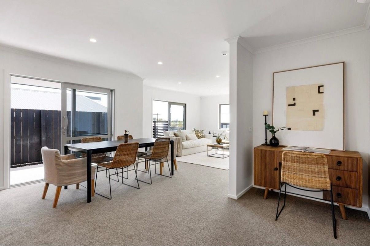 Modern 3-Bedroom Home in New Aurora Development - Vista 6