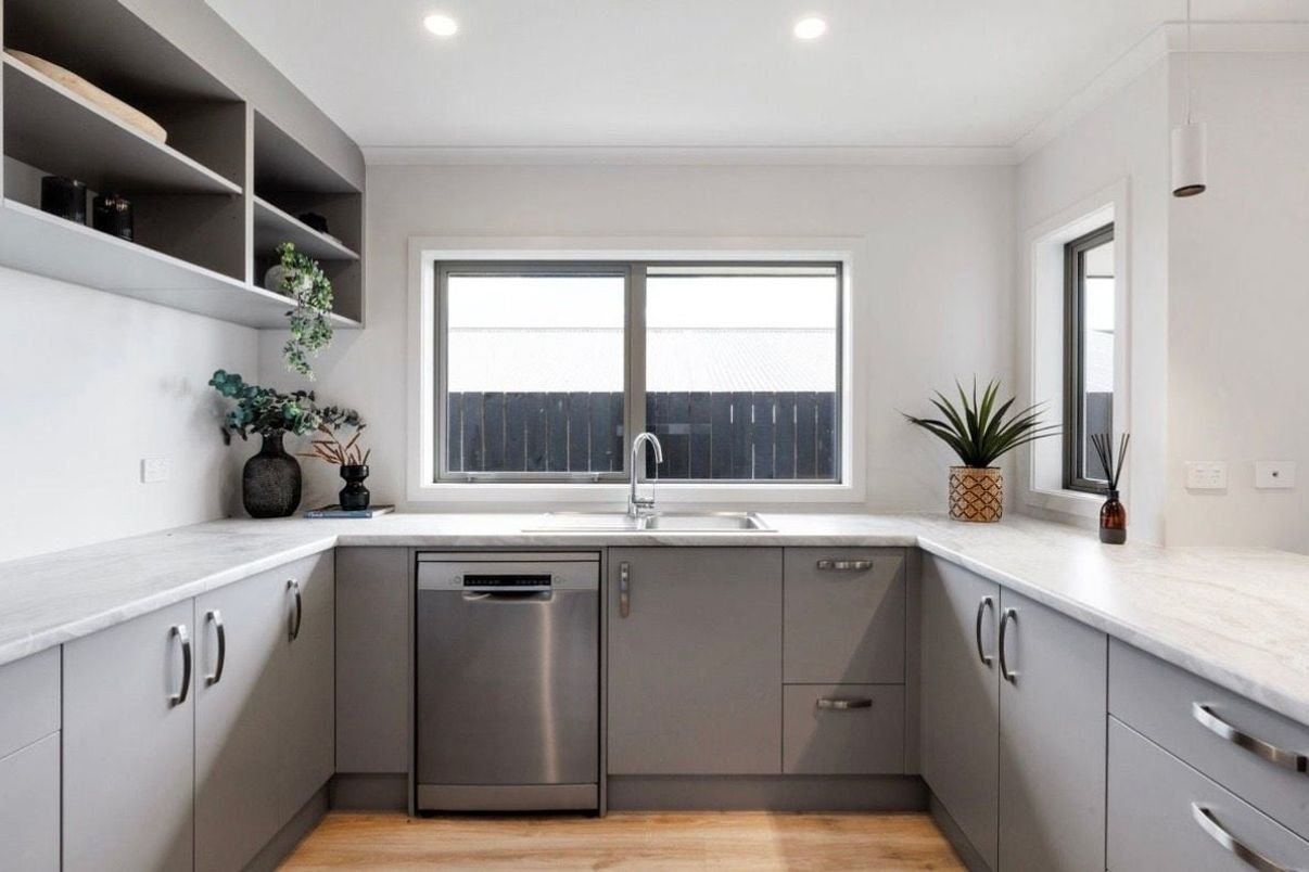 Modern 3-Bedroom Home in New Aurora Development - Vista 3