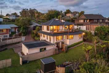 Flat/420 Hillsborough Road, Mount Roskill