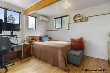 Flat/420 Hillsborough Road, Mount Roskill