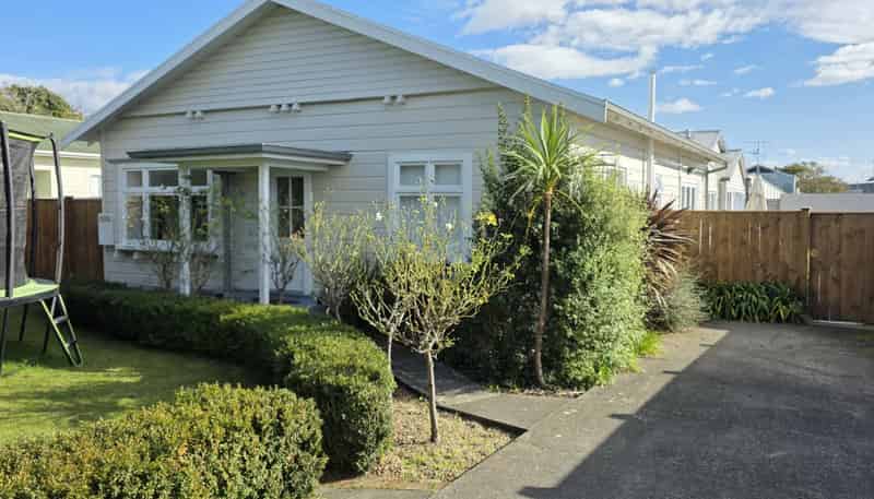 11 Ashridge Road, Napier South