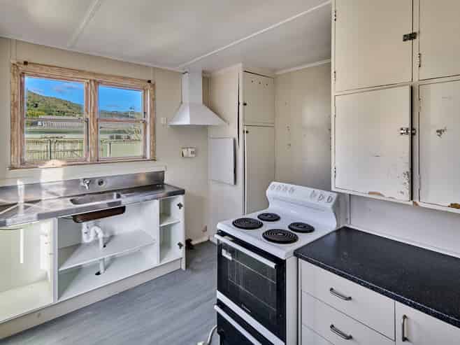34 Langford Street, Naenae