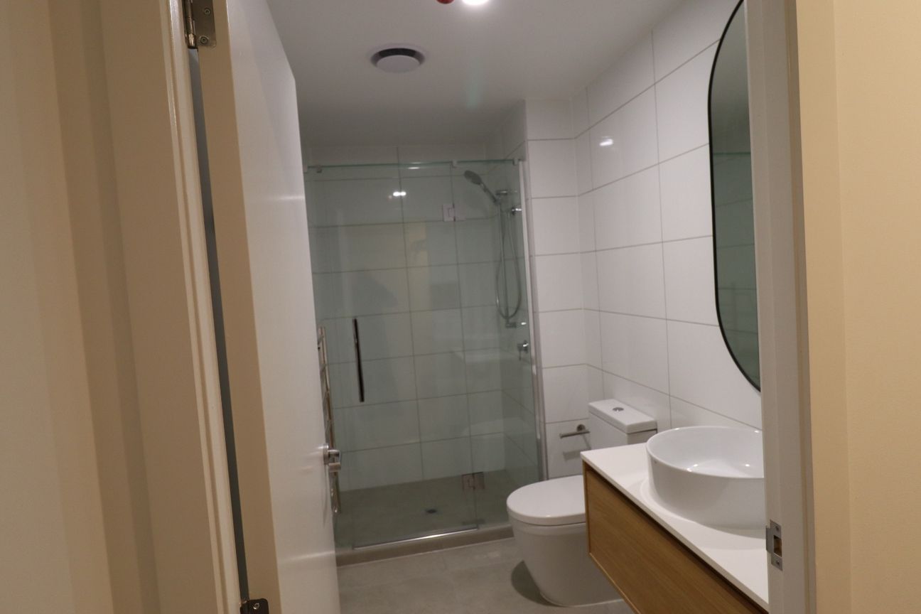 BRAND NEW CENTRAL CITY STUDIO APARTMENT - Widok 6