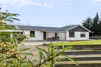 1782 Hillfoot Road, Balclutha