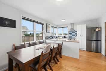 204 Clayton Road, Western Heights