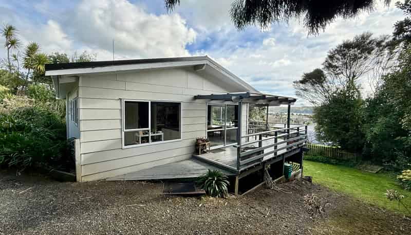 26 Stewart St, Raglan