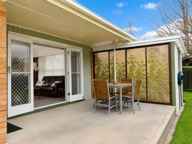 48 Sandwich Road, Saint Andrews