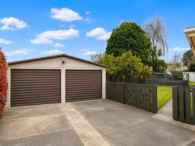 48 Sandwich Road, Saint Andrews