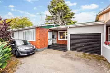 7 St Leonard Street, Saint Johns Hill